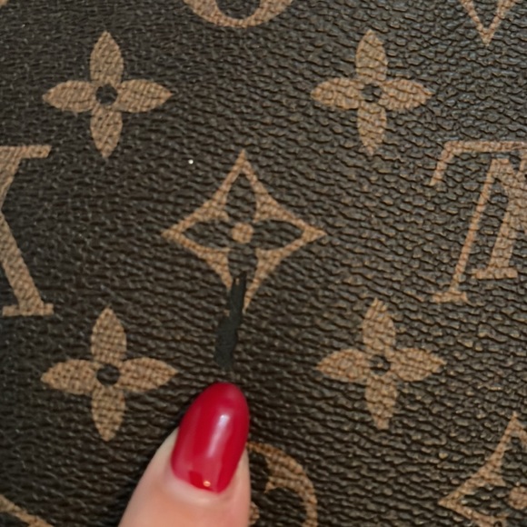 Louis Vuitton bag 🤎💖 - Picture 13 of 15